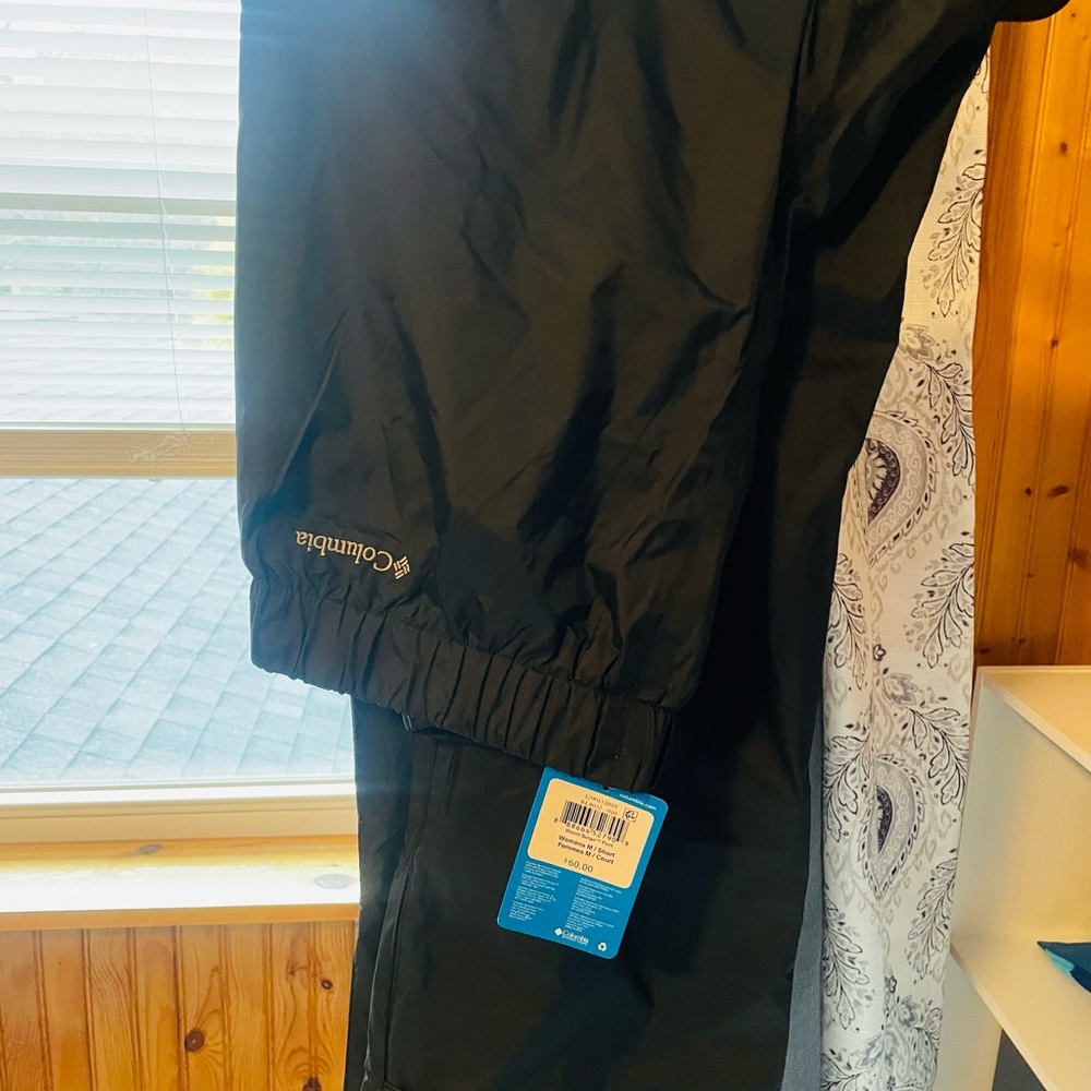 Columbia Women's Black waterproof pants NWT